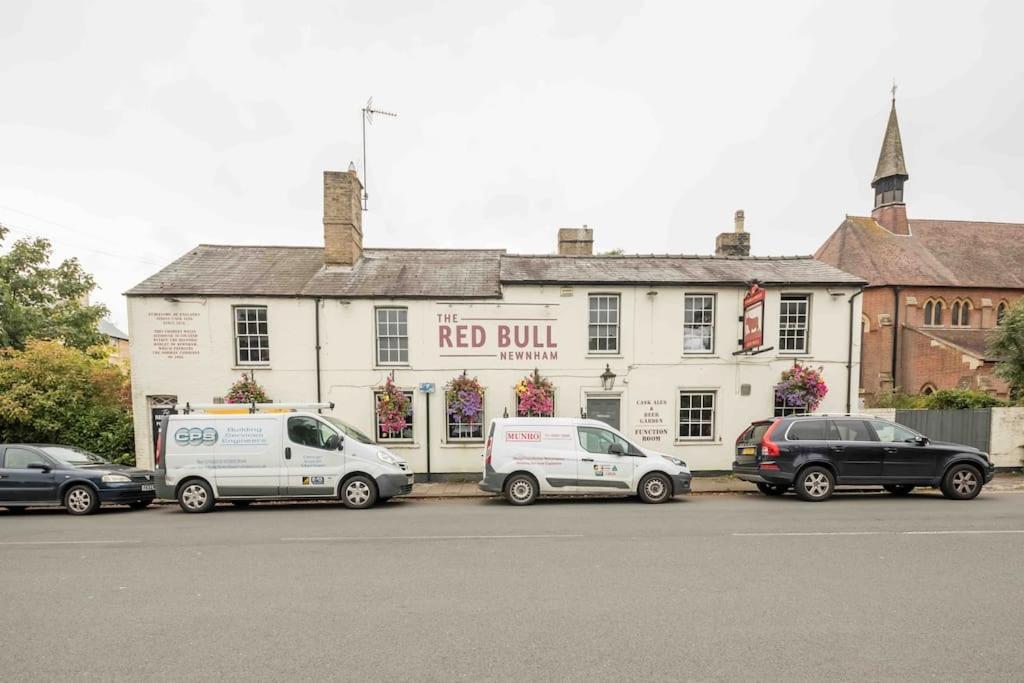 Cambridge 3 Bedroom Flat With Private Parking エクステリア 写真